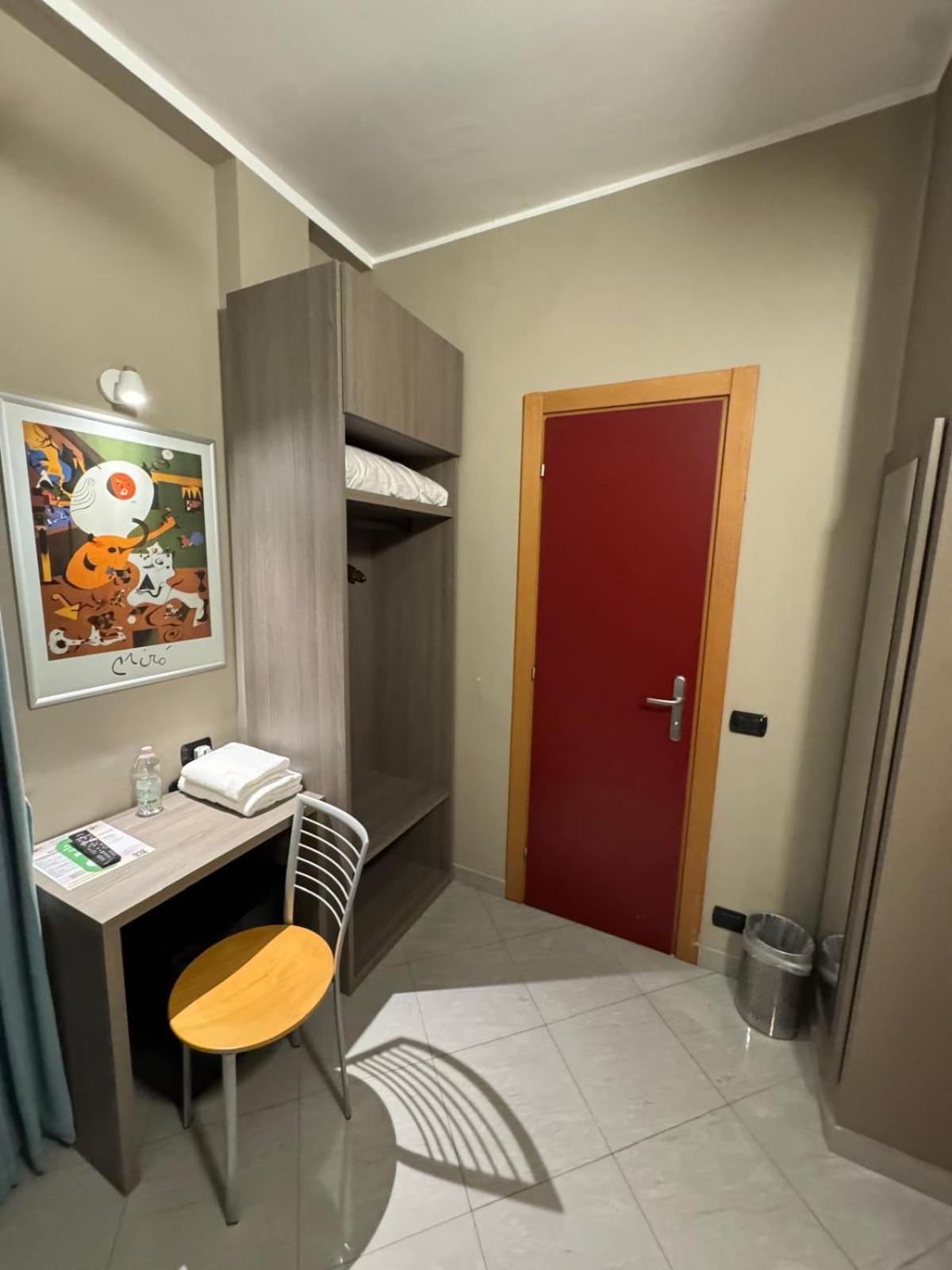 Hotel Parma Milan Exterior photo